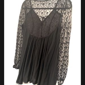 Black XS lace Ecote Dress